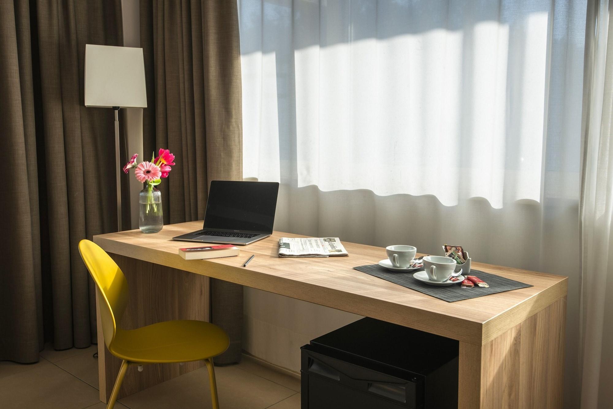 Hotel Dimorae Rooms And Suites - Apartments Civitanova Marche Exteriér fotografie