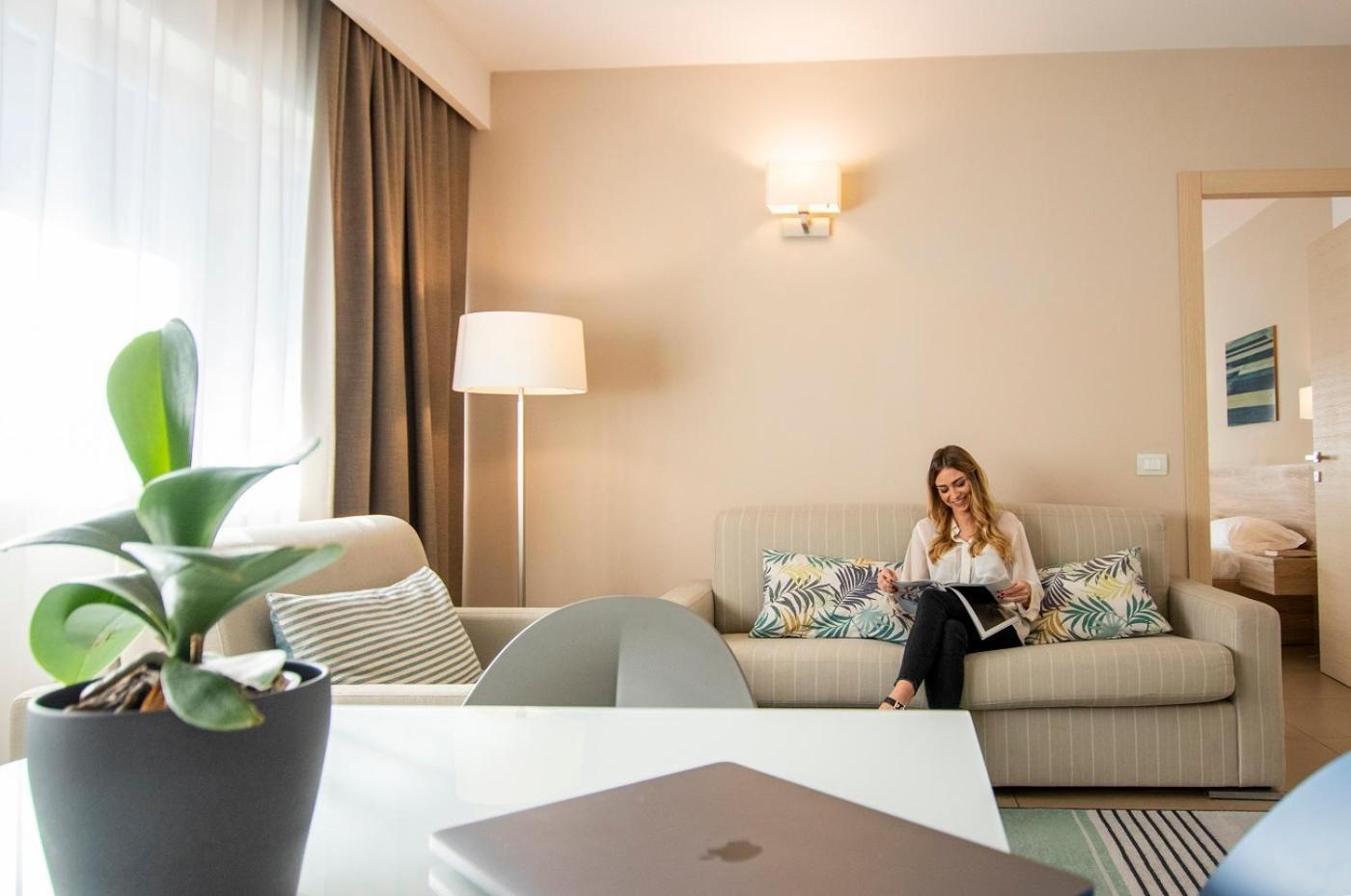 Hotel Dimorae Rooms And Suites - Apartments Civitanova Marche Pokoj fotografie
